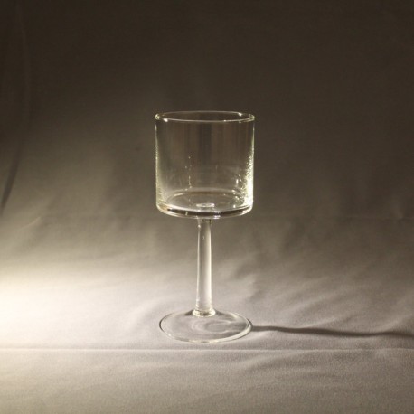 Świecznik na stópce